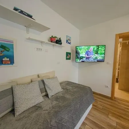 Vesna Prázdninový dům *